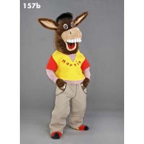 Mascotte donkerbruin paard met outfit-10